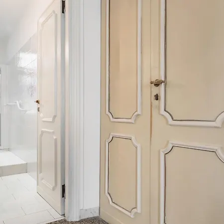 Guesthost - Da Bianca E Bruno! Chic Flat X6 La Spezia